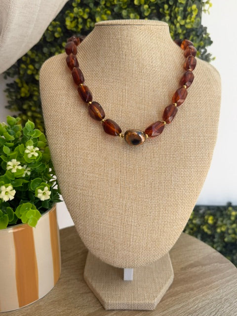 COLLIER PERLES MARRON