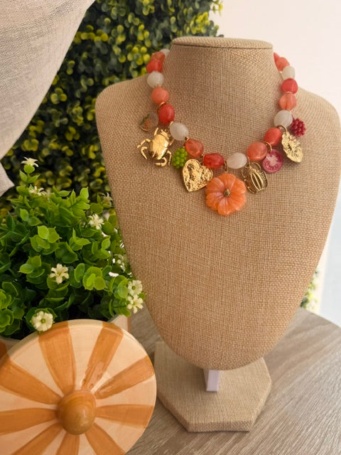 COLLIER BRELOQUE DORÉ & ORANGE