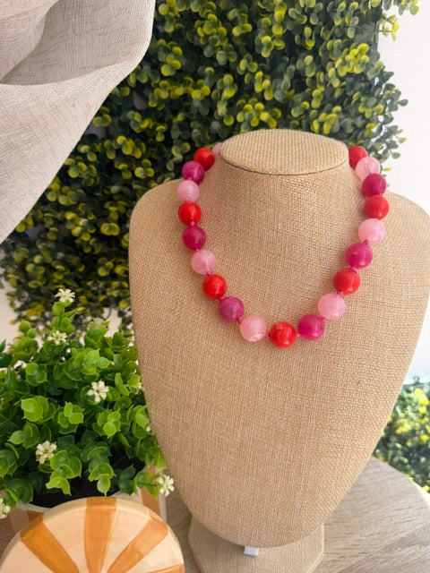 COLLIER PERLES RONDES ROSES