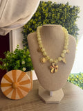 COLLIER JAUNE