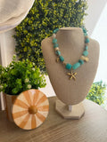 COLLIER PERLES BLEUES
