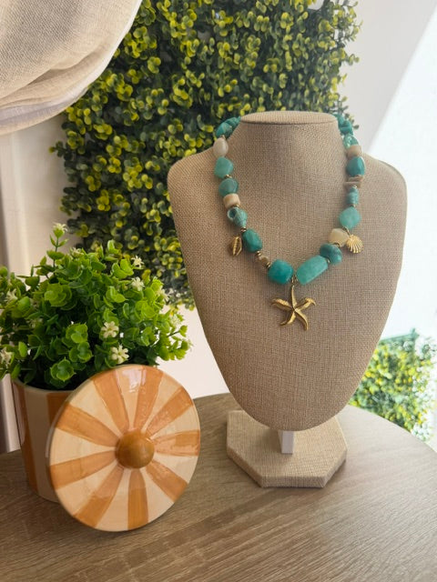 COLLIER PERLES BLEUES